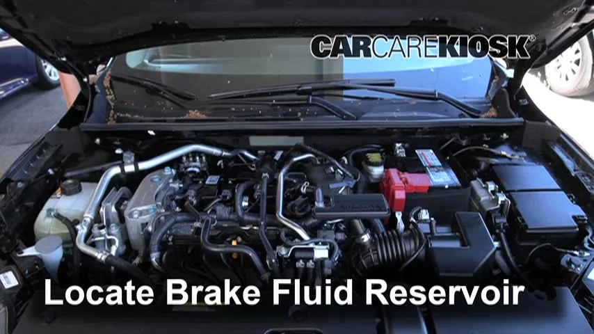 2020 Nissan Sentra S 2.0L 4 Cyl. Brake Fluid